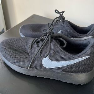 Brand New Nike Sneakers Size 5Y
